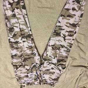 Womens joggers size large